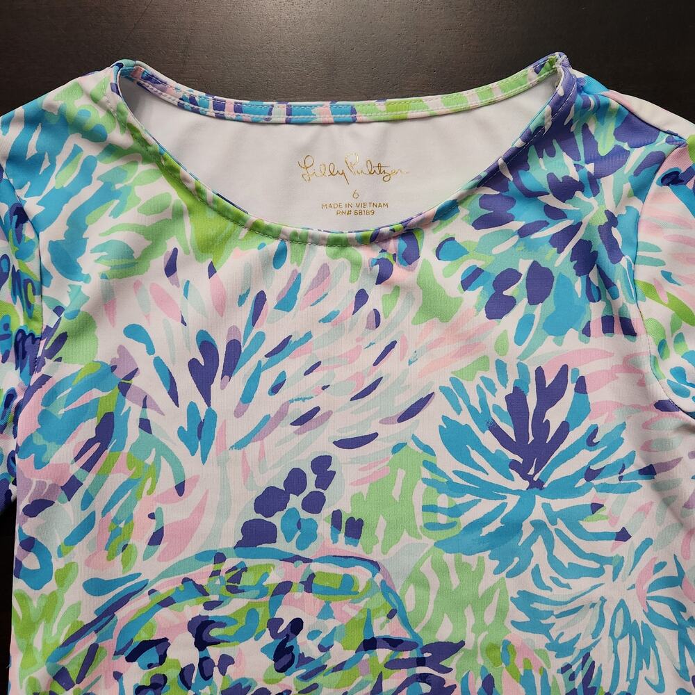 Lilly Pulitzer Girls Margo Rashguard Top Multi Shell Party - Picture 2 of 4